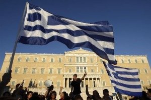 L'UE se prépare à un accord sur la Grèce, mais reste réticente face à la Hongrie